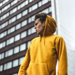 Tactile Modernism: Why Natural Fibers and Earth Tones Dominate Urban Aesthetics